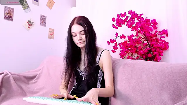  online show from 10-22-25, 06:24