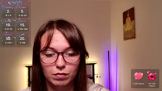 Snapshot of EllaCanny chatting on 09-22-25, 08:09 EllaCanny online show from 09-22-25, 08:09