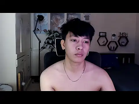 Snapshot of niel_cumshow chatting on 01-17-26, 04:21 niel cumshow online show from 01-17-26, 04:21