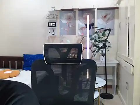 niel cumshow online show from 12-01-25, 05:58