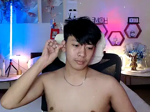 Snapshot of niel_cumshow chatting on 02-22-26, 04:41 niel cumshow online show from 02-22-26, 04:41