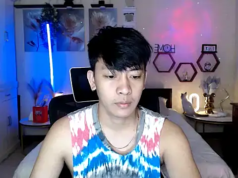 Snapshot of niel_cumshow chatting on 02-18-26, 10:06 niel cumshow online show from 02-18-26, 10:06