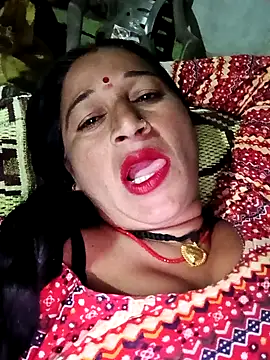Snapshot of Haliya88 chatting on 10-11-25, 03:24 Haliya88 online show from 10-11-25, 03:24