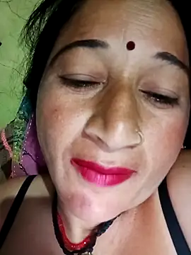 Snapshot of Haliya88 chatting on 03-29-26, 11:06 Haliya88 online show from 03-29-26, 11:06