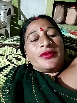 Snapshot of Haliya88 chatting on 10-10-25, 10:21 Haliya88 online show from 10-10-25, 10:21