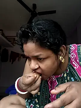 Snapshot of Deborbhavi222 chatting on 04-04-26, 03:24 Deborbhavi222 online show from 04-04-26, 03:24