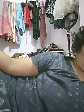 Deborbhavi222 online show from 07-09-26, 06:07