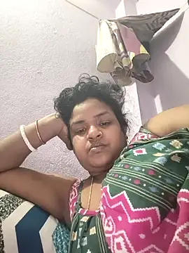 Snapshot of Deborbhavi222 chatting on 04-08-26, 03:13 Deborbhavi222 online show from 04-08-26, 03:13