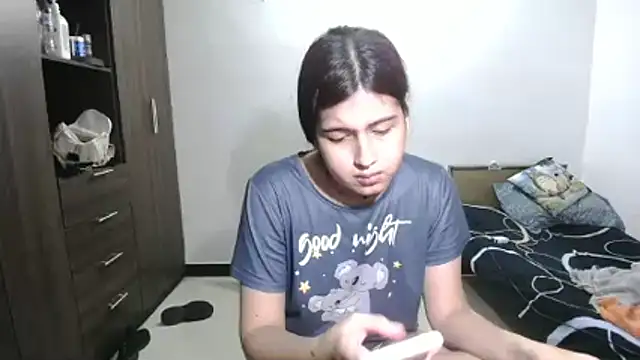 Snapshot of Mirage_Sertori chatting on 06-16-26, 11:38 Mirage Sertori online show from 06-16-26, 11:38