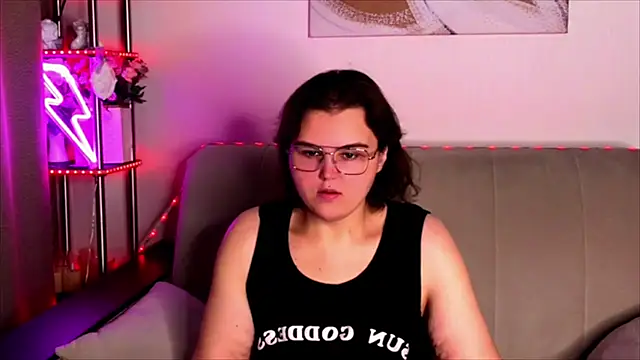  online show from 10-28-25, 02:23