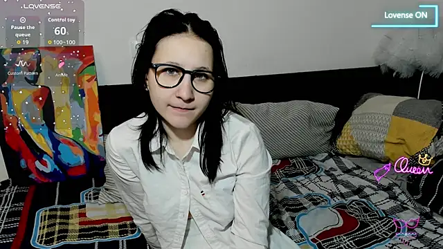 Snapshot of ChristinaFivePlus chatting on 01-18-26, 06:00 ChristinaFivePlus online show from 01-18-26, 06:00