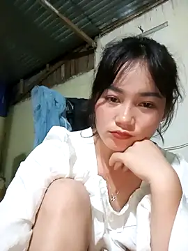 dorothyxx online show from 11-04-25, 04:33