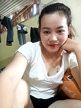 dorothyxx online show from 10-05-25, 01:40