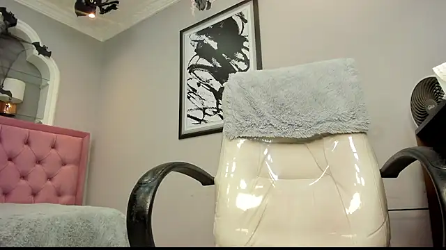 wildthor26 online show from 10-25-25, 03:38