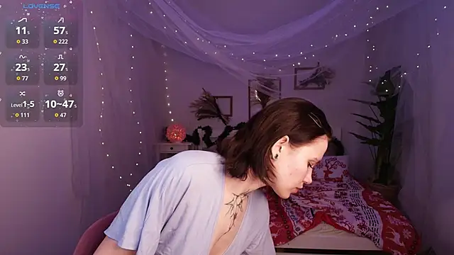 Elastikisss online show from 12-22-25, 08:36