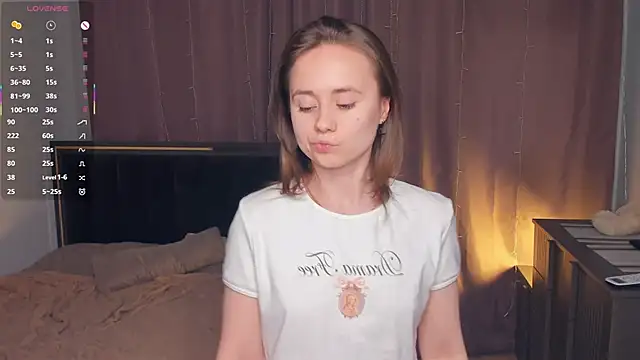 Crysta1Eva  online show from 04-03-26, 08:04