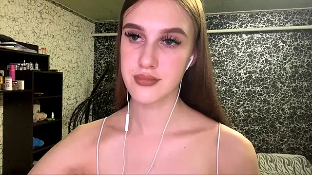Snapshot of RanaBostel chatting on 10-20-25, 08:20 RanaBostel online show from 10-20-25, 08:20