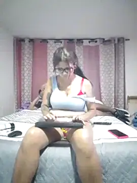 Carlandelli1 online show from 04-14-26, 01:43