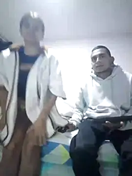 Carlandelli1 online show from 12-05-25, 03:27