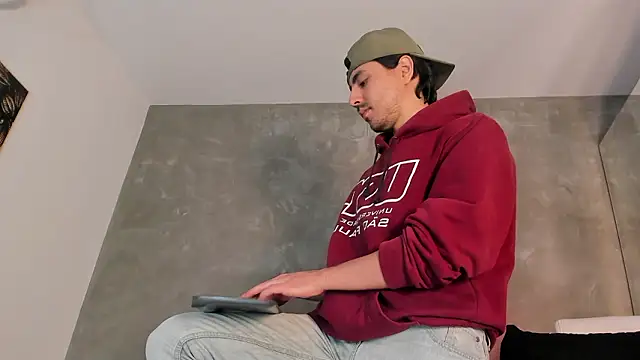 dylan cross  online show from 01-14-26, 11:25