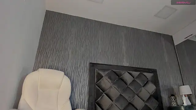 dylan cross  online show from 10-26-25, 11:10