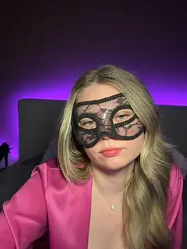 Snapshot of Cherrycolada chatting on 02-09-26, 09:57 Cherrycolada online show from 02-09-26, 09:57