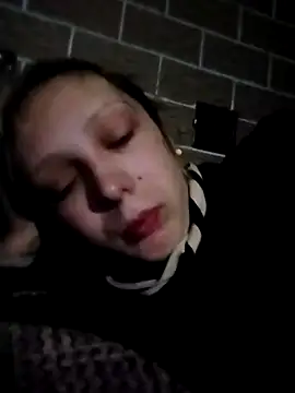 Ponka2011 online show from 11-21-25, 01:48