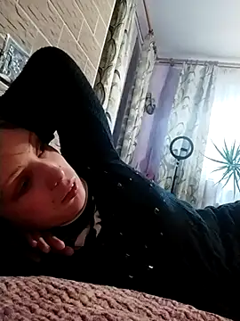 Ponka2011 online show from 10-21-25, 05:18