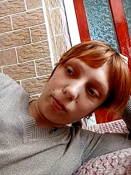 Snapshot of Ponka2011 chatting on 06-05-26, 04:50 Ponka2011 online show from 06-05-26, 04:50