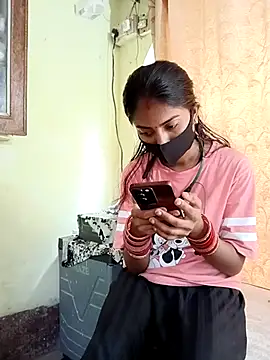 Payal-G online show from 09-28-25, 04:08