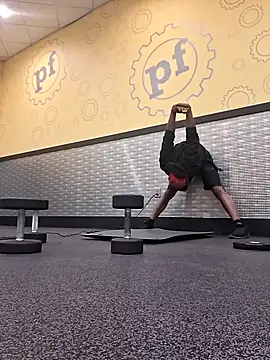 Snapshot of 214KingLonggg chatting on 02-10-26, 03:05 214KingLonggg online show from 02-10-26, 03:05