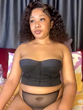 BlackBarbieX23 online show from 12-04-25, 09:36