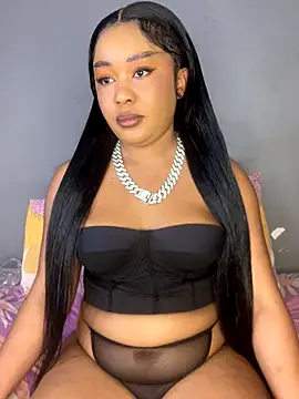 Snapshot of BlackBarbieX23 chatting on 10-19-25, 08:33 BlackBarbieX23 online show from 10-19-25, 08:33