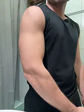 giovan2020 online show from 12-17-25, 07:57