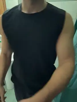 giovan2020 online show from 11-03-25, 04:10