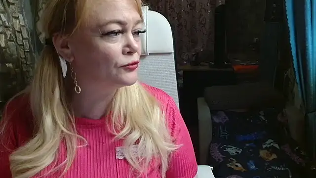 Sweet-blonde online show from 11-14-25, 02:21