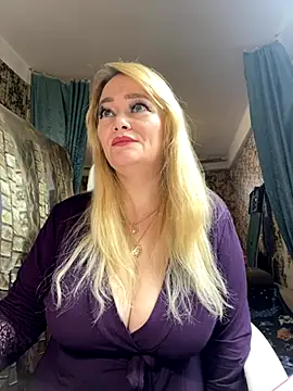 Sweet-blonde online show from 11-18-25, 11:13