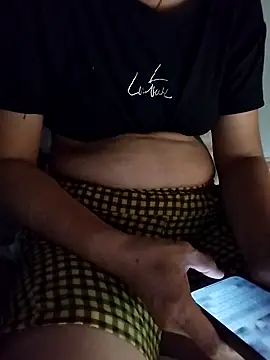 Snapshot of Penny-y chatting on 11-15-25, 10:47 Penny-y online show from 11-15-25, 10:47