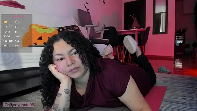 Chubby Licius online show from 10-26-25, 12:33