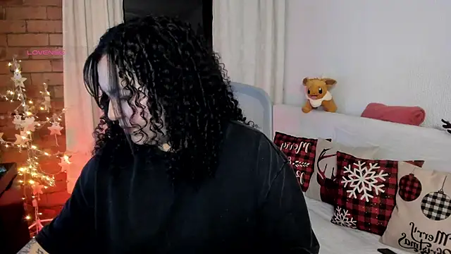 Chubby Licius online show from 12-14-25, 01:01