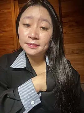 violet-00 online show from 02-16-26, 01:59