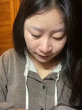 violet-00 online show from 03-11-26, 01:43