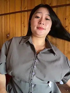 violet-00 online show from 10-28-25, 12:55