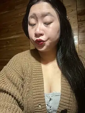 violet-00 online show from 02-23-26, 01:40