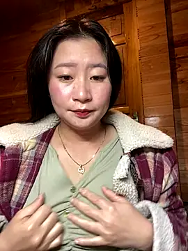 violet-00 online show from 12-14-25, 09:04