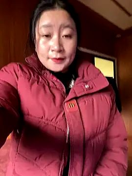 violet-00 online show from 12-19-25, 01:31