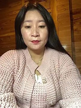 violet-00 online show from 12-20-25, 05:43