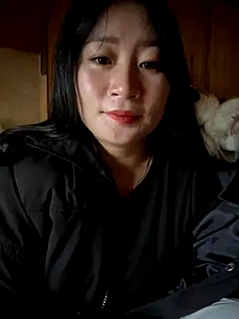 violet-00 online show from 10-22-25, 01:16