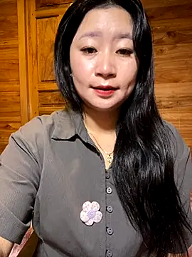 violet-00 online show from 11-10-25, 02:05