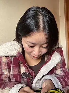 violet-00 online show from 11-15-25, 02:15